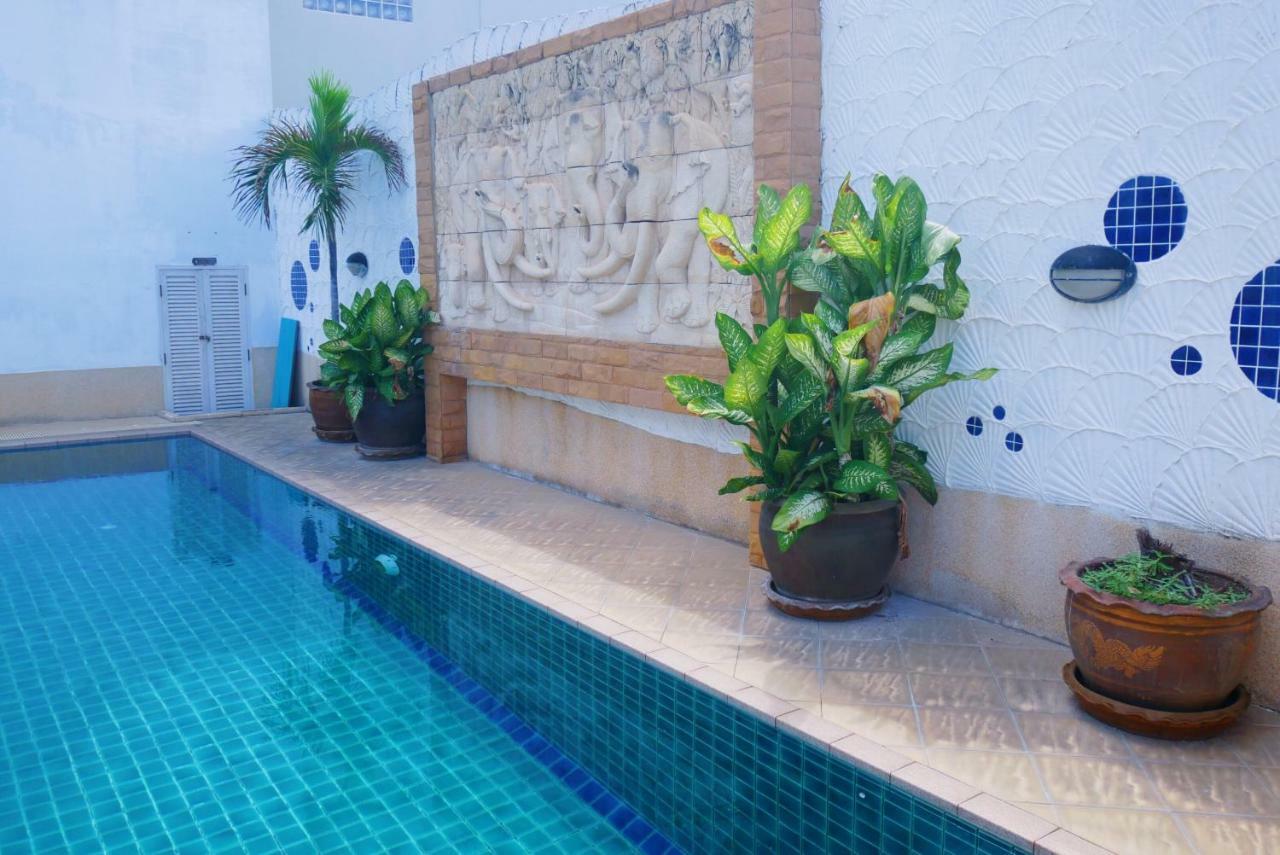 Baan Jpn Hotel Hua Hin Esterno foto